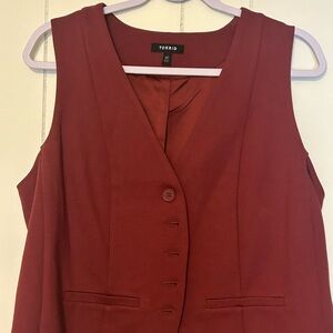 Torrid Red Sleeveless Vest
